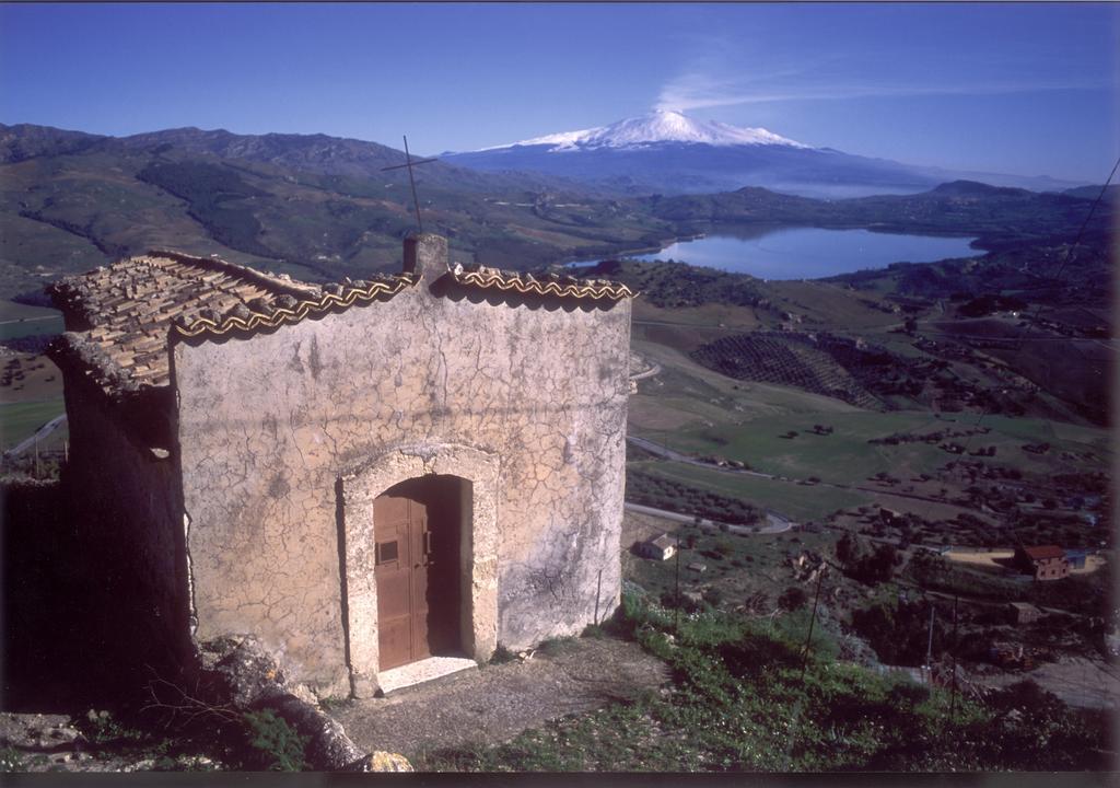 Case Al Borgo - Albergo Diffuso Agira Екстер'єр фото